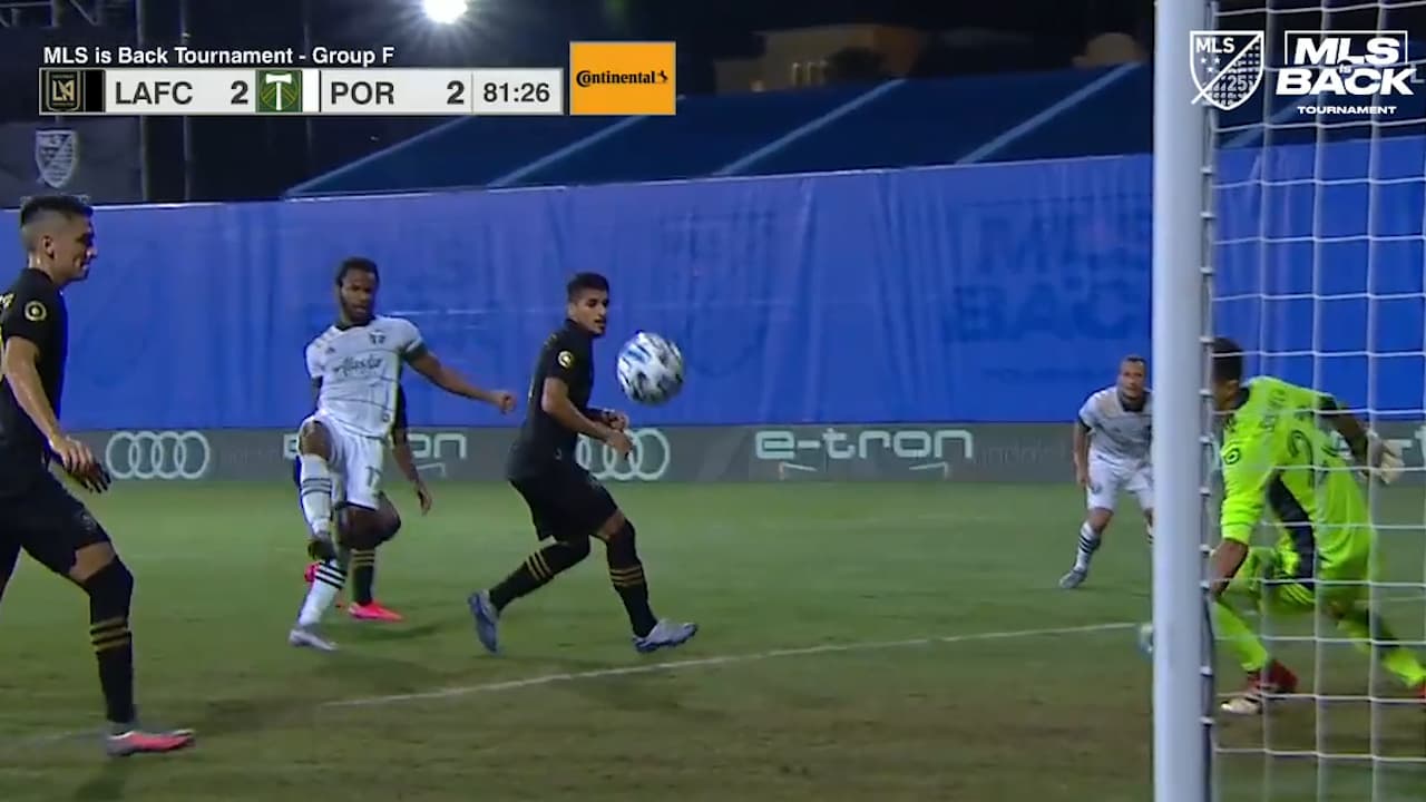 ¡Cabezazo de liderato! Ebobisse perfora las redes y Portland acaricia la cima del grupo F