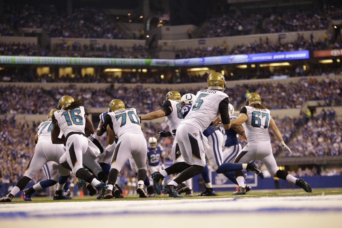 El QB entra a su segunda campaña en la NFL con los Jacksonville Jaguars. Checa las mejores imágenes del ex jugador de Central Florida (AP-NFL).