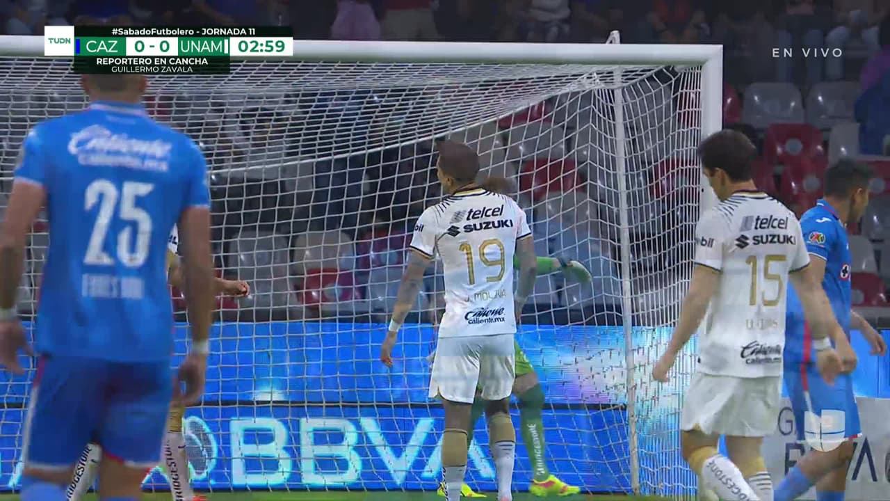 ¡TIRO ATAJADO! disparo por Ramiro Carrera.