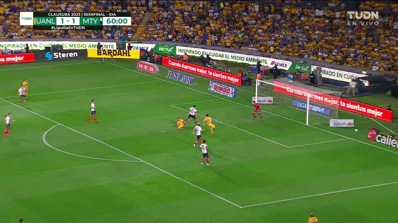 ¡GOOOL! Sebastián Córdova anota para Tigres.