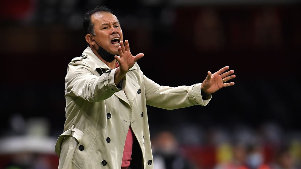 Reynoso defiende a sus jugadores: "No es momento de crucificarlos"