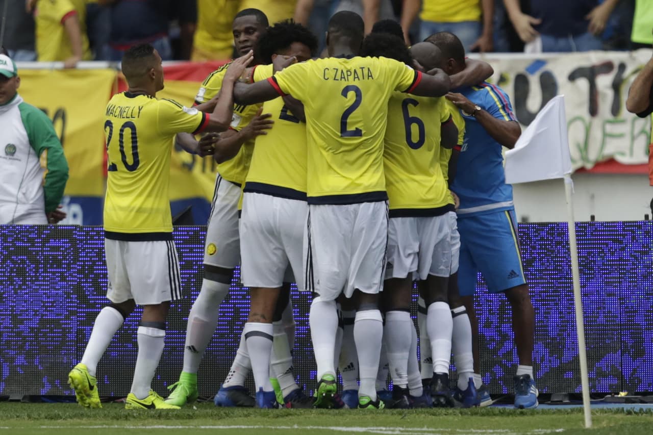 Colombia desplazó a Ecuador y a Chile y subió del sexto al cuarto lugar, con ventaja de un punto sobre sus rivales que lo siguen.