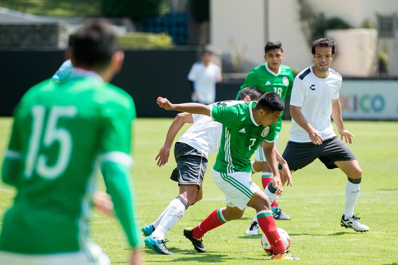 Diego Lainez (América), Jairo Torres (Atlas), Carlos Robles (Atlas), Roberto de la Rosa (Pachuca) y Daniel López (Xolos) son los 'veteranos' de este equipo Sub 17.