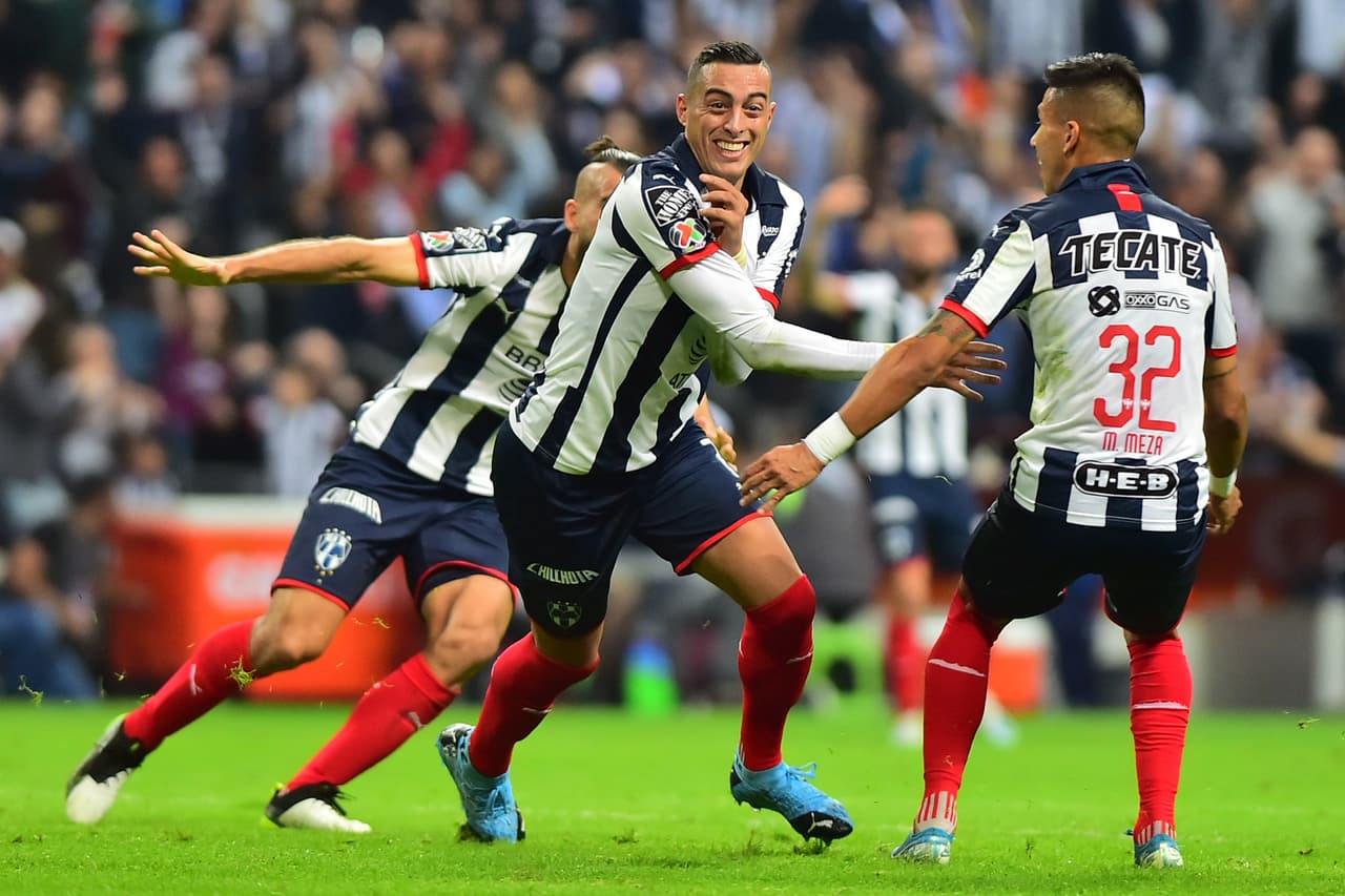 Rogelio Funes Mori llegó a 12 goles con Rayados en Liguillas y se acerca peligrosamente a los dos máximos anotadores.