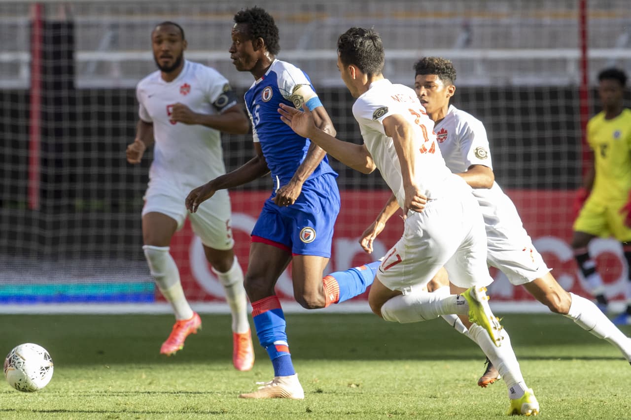 La pólvora de los canadienses y los haitianos se queda em casa y terminan empatando con un horrible 0-0.