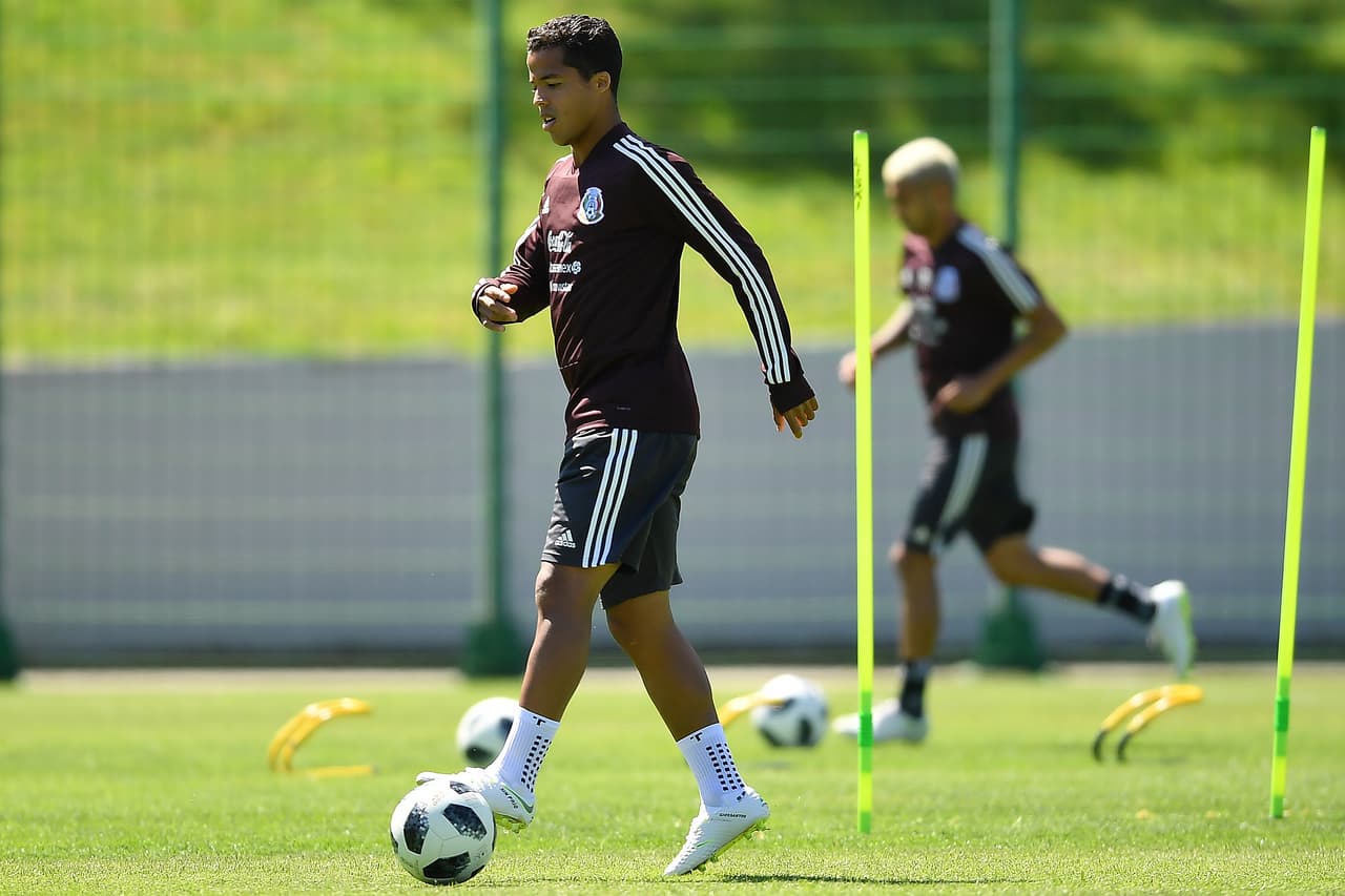 Si bien la relación con Giovani dos Santos no trascendió luego de ese viaje, es cierto que demostró que ella tiene un encanto sobre los atletas.