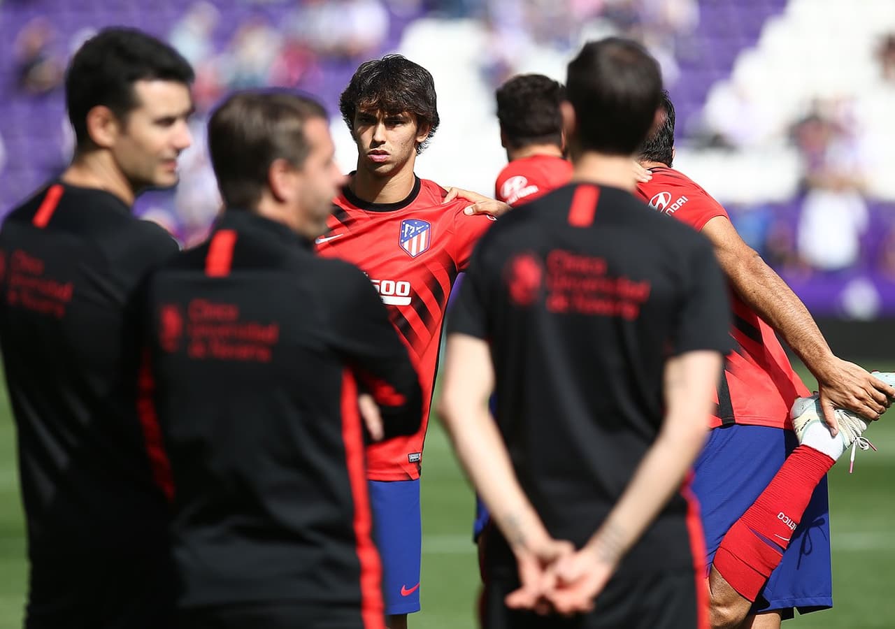 El Atlético de Madrid se encuentra en el lugar tres de la tabla, sumando 14 puntos junto con Granada, sólo que con una diferencia de 2 goles.