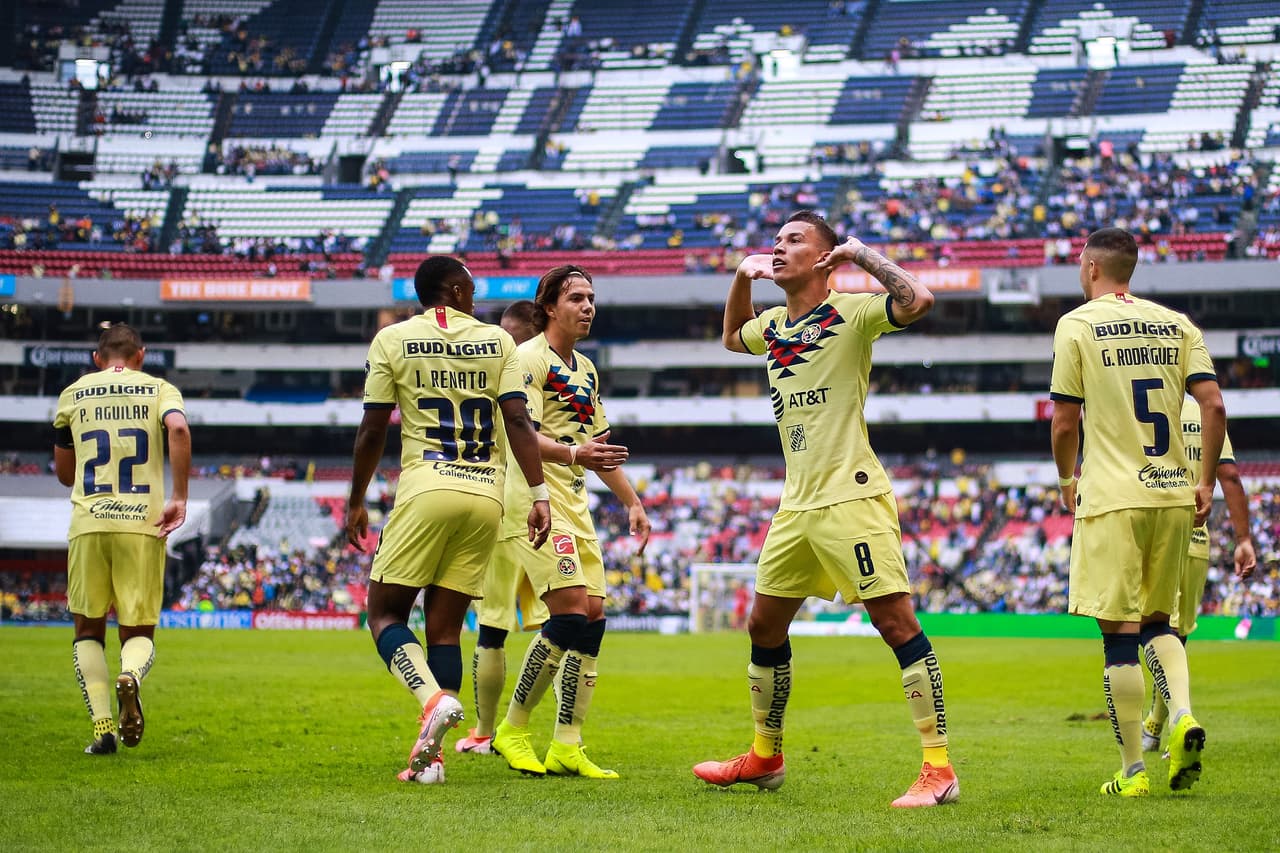 En los últimos diez años Águilas y Rayados se han enfrentado 33 ocasiones en duelos oficiales.