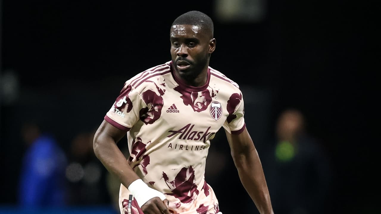 Defensor: LARRYS MABIALA (Portland Timbers)