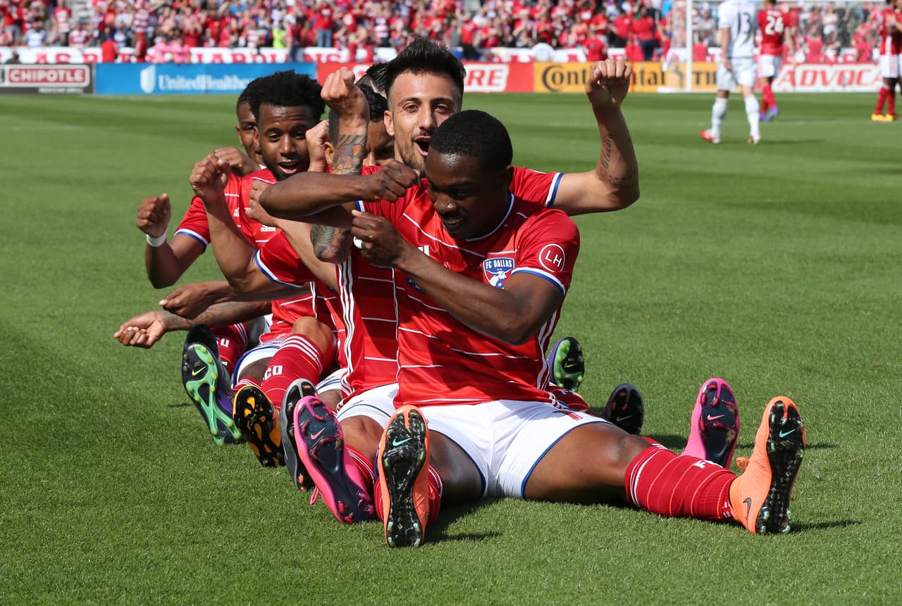 FC Dallas llevó a buen puerto su primer partido.