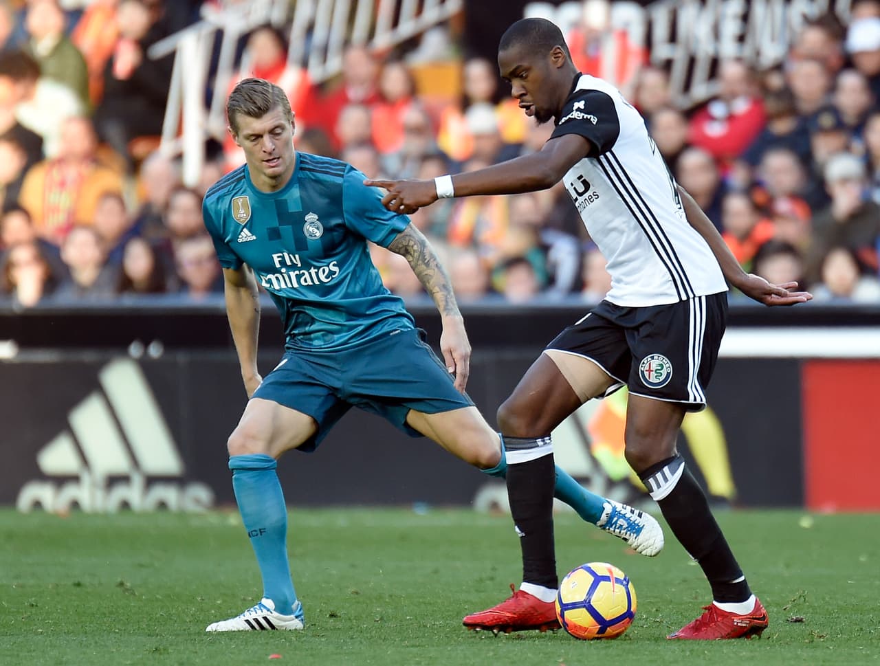 El gol sentenció el partido y Valencia bajó la guardia frente a su público.
