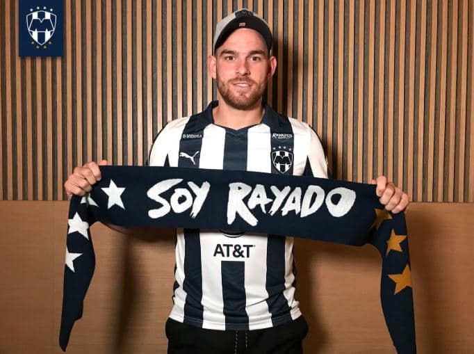 Vincent Janssen llegó a México para incorporarse a Rayados