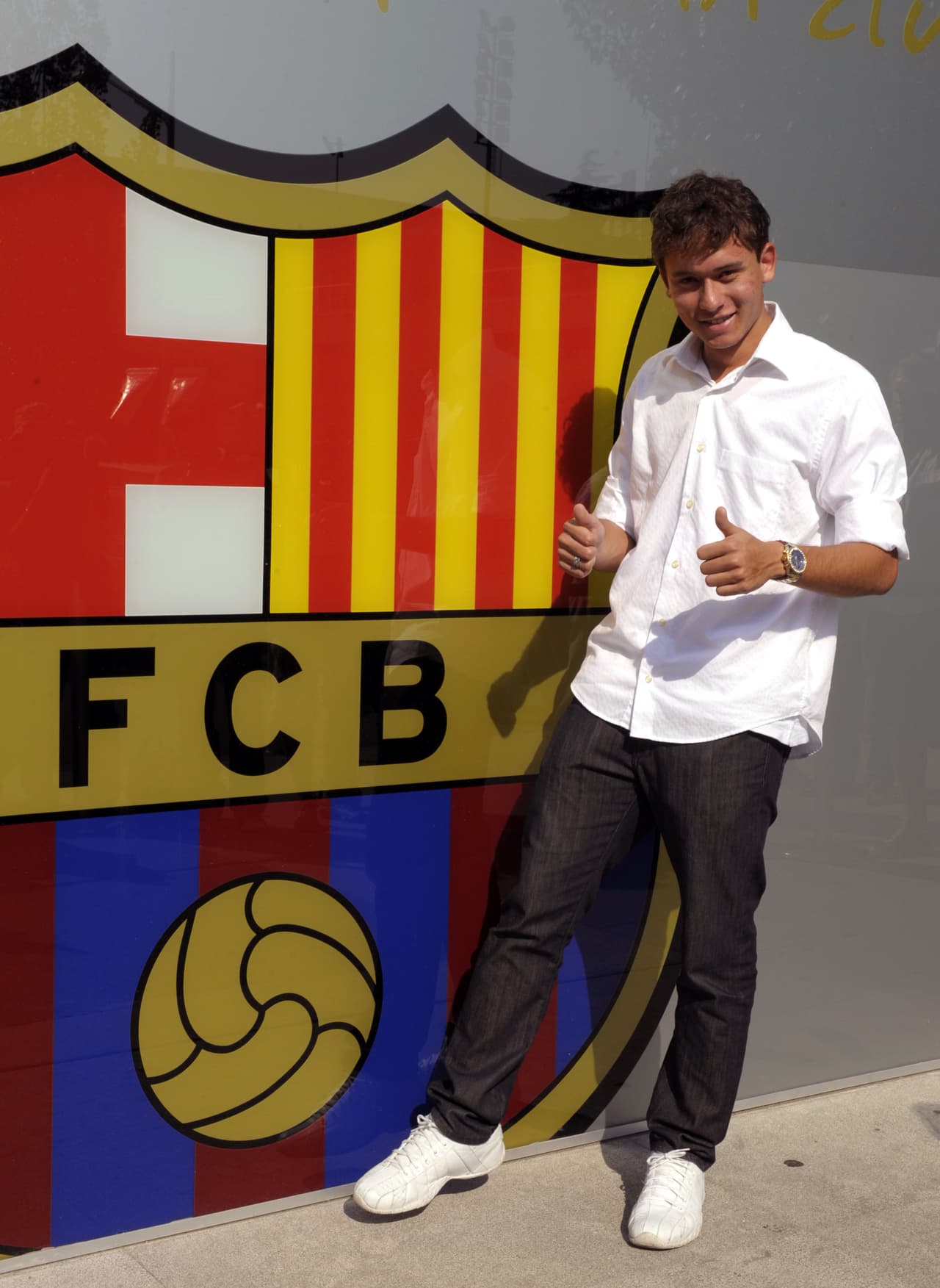 El goleador brasileño Keirrison llegó al Barcelona, que le pagó 15 millones al Palmeiras, y al final de su contrato salió gratis.