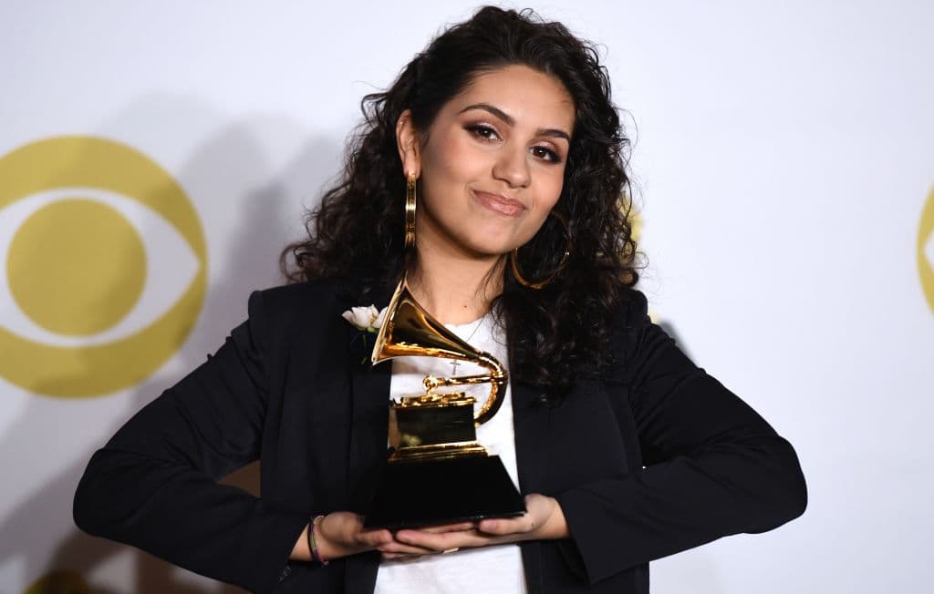Otros artistas que colaborarán en este álbum son Alessia Cara, Dave Gagan, The Warnig y St. Vincent.