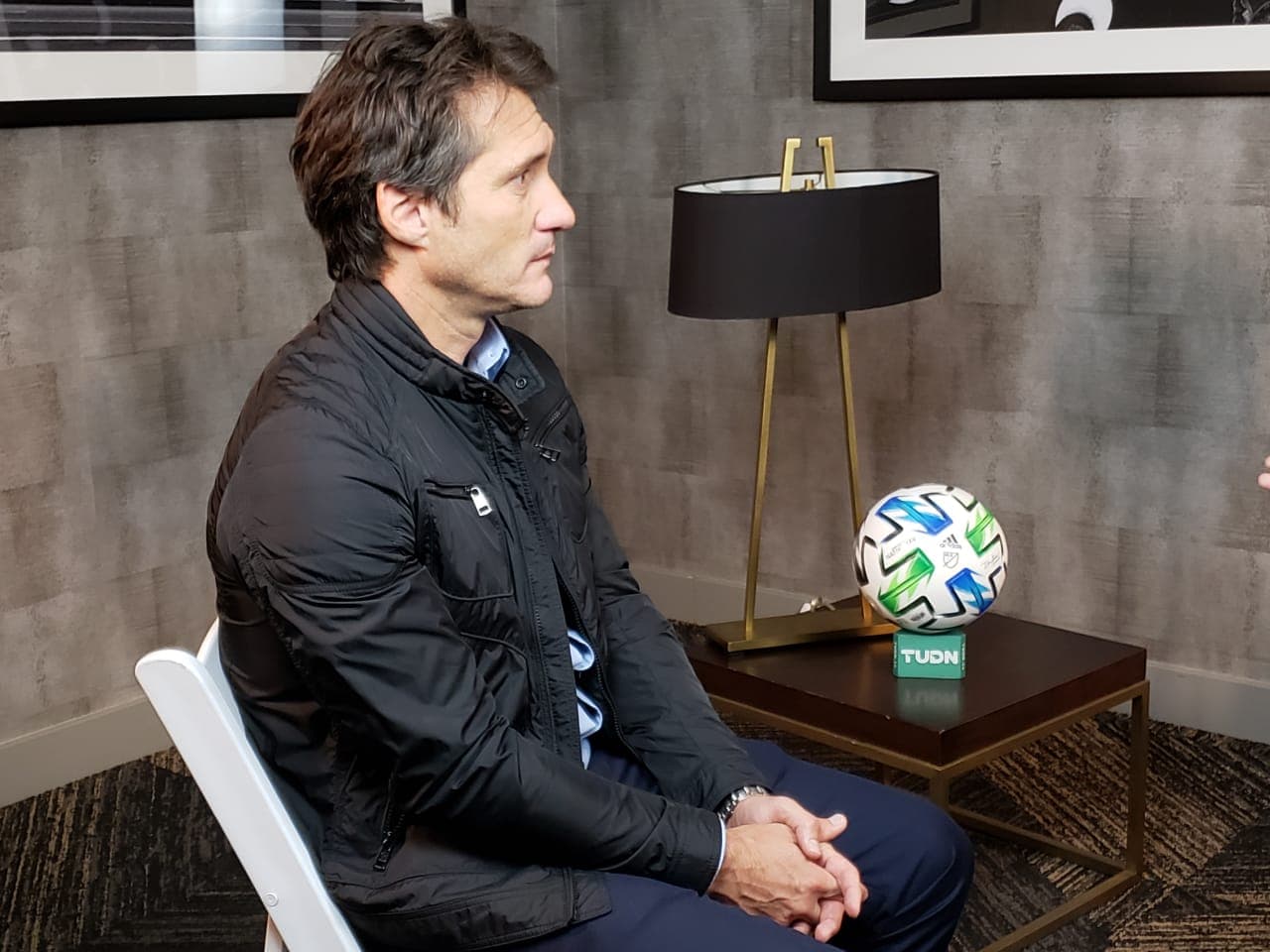 Capacidad de Chicharito, ideal para intentar reemplazar a Ibrahimovic