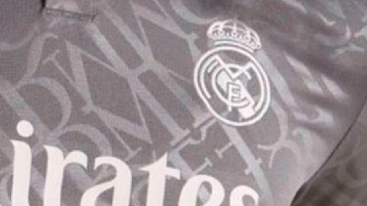 Zidane presenta la tercera playera del Real Madrid para la temporada 2024/25