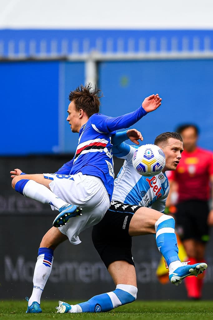 Napoli derrota a la Sampdoria 2-0 durante la Jornada 30 de la Serie A. Las anotaciones fueron de Fabián Ruiz Peña (35') y Victor Osimhen (87'). El mexicano Hirving 'Chucky' Lozano se perderá el siguiente partido ante el Inter por acumulación de amonestaciones.