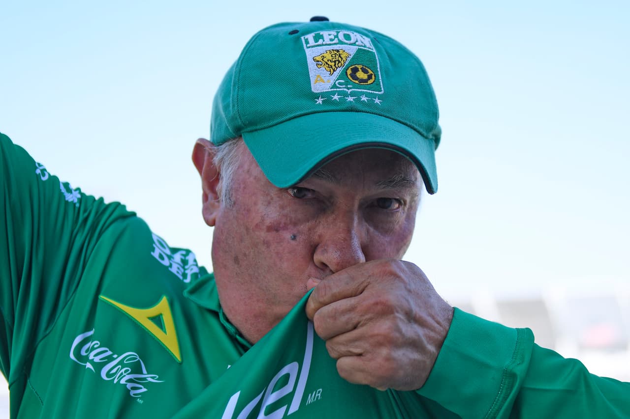 Los fanáticos del Club León listos en el Estadio Universitario BUAP para el juego contra Lobos BUAP por la Jornada 10 del
<a href="https://www.univision.com/deportes/futbol/liga-mx/*">Clausura 2019</a>.