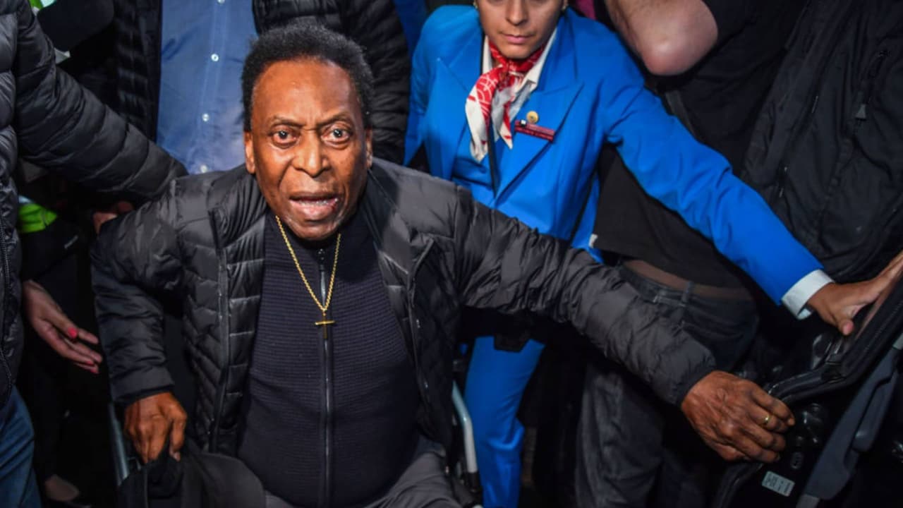 Pelé recibe el alta de Cuidados Intensivos tras operación