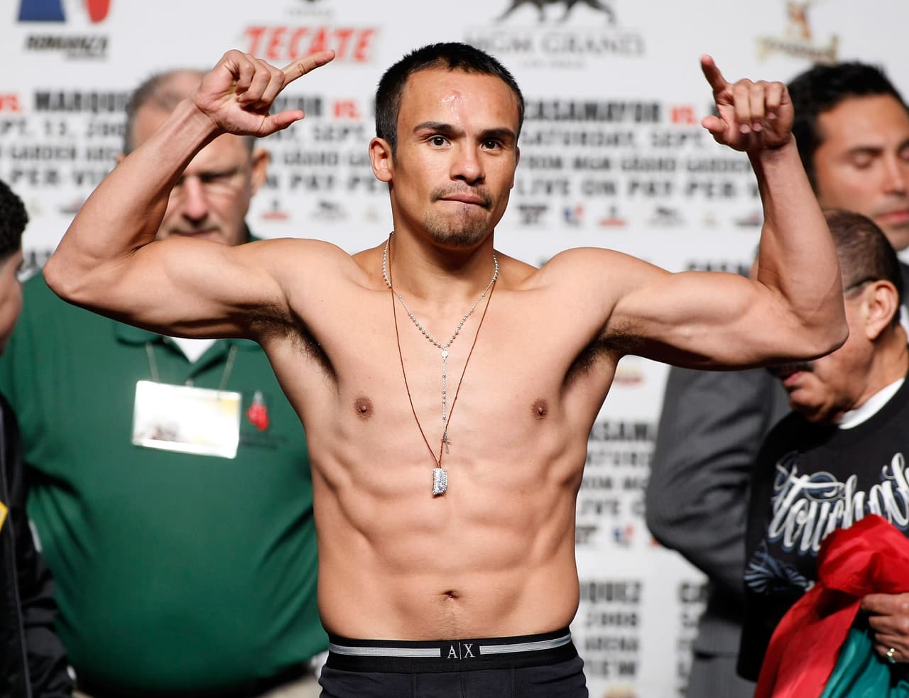 Juan Manuel ‘Dinamita’ Márquez debuta en mayo de 1993 pero es derrotado por Javier Durán.