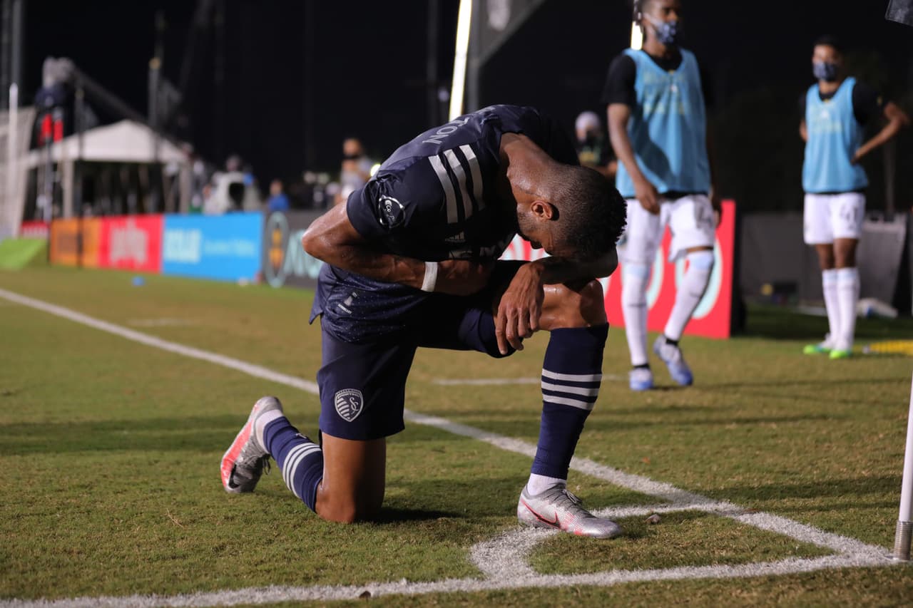 Sporting Kansas City no hace pesar la localía en su regreso y caen 1-2 frente al Minnesota United.