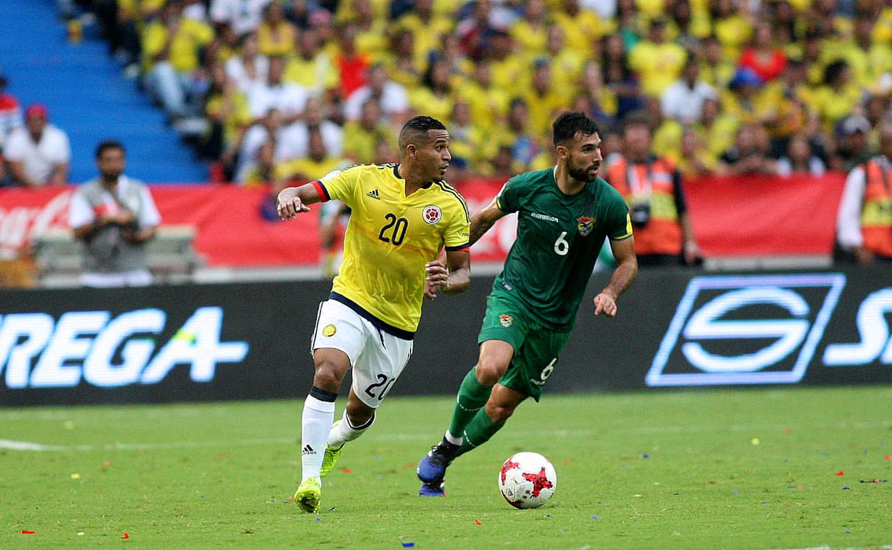 Macnelly Torres (Colombia) fue otro de los que no tuvo una buena tarde en el Metropolitano. Muy errático en sus pases.