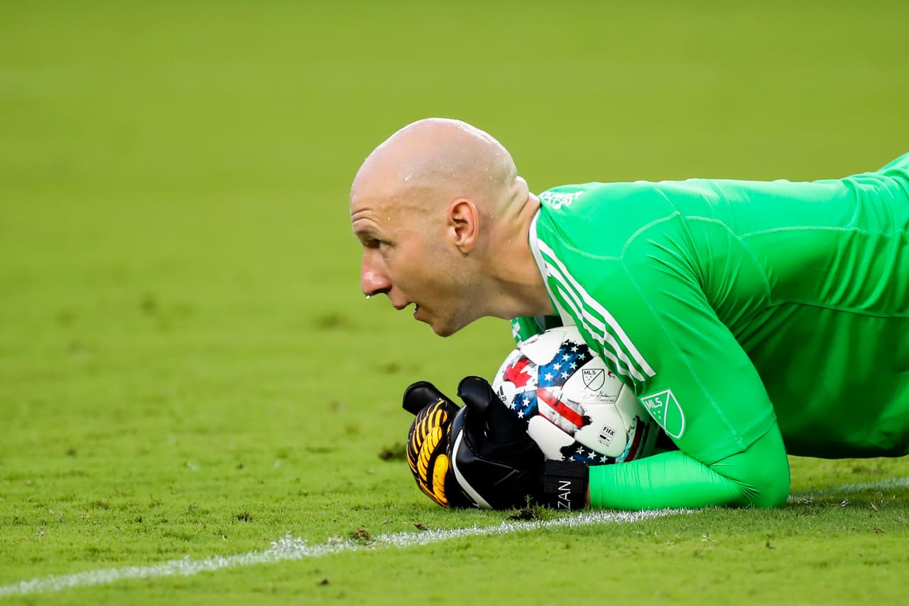 Brad Guzan, un jugador crucial para la victoria de Atlanta sobre Orlando.