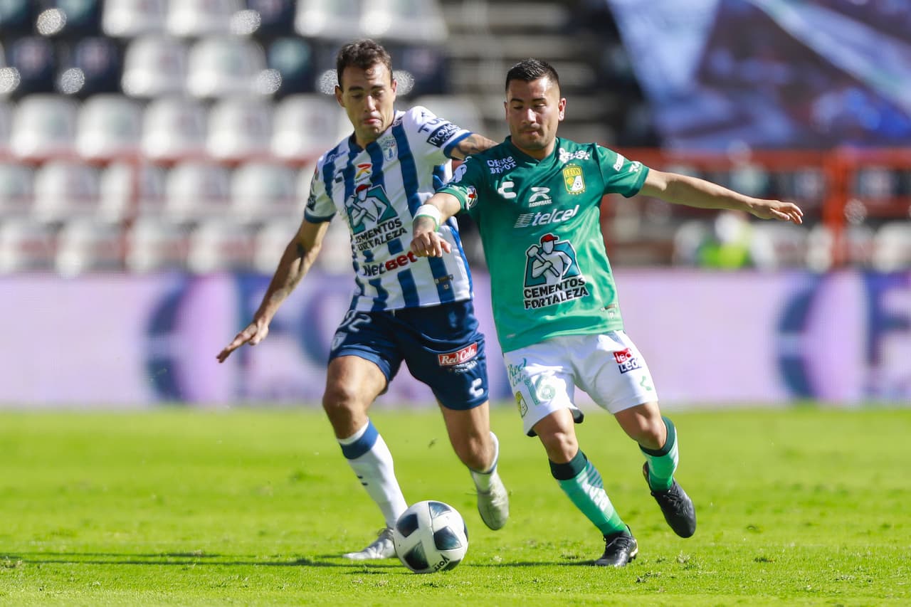 El doblete de Víctor Guzmán y los goles de Matías Catalán y Roberto de la Rosa confirman la holeada 4-0 de Pachuca sobe León en la jornada 1 del Apertura 2021.