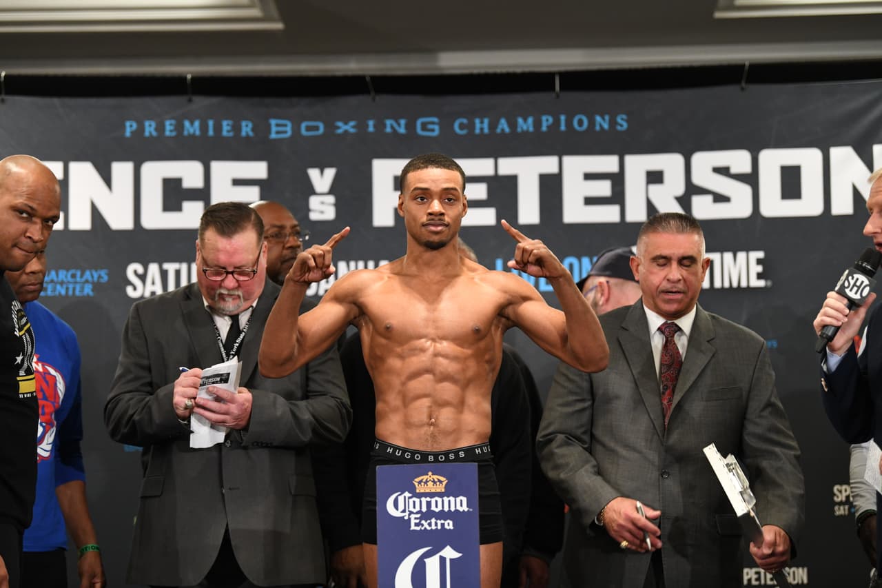 Errol Spence Jr. (22-0, 19 KOs) marcó 147 libras sin contratiempos.