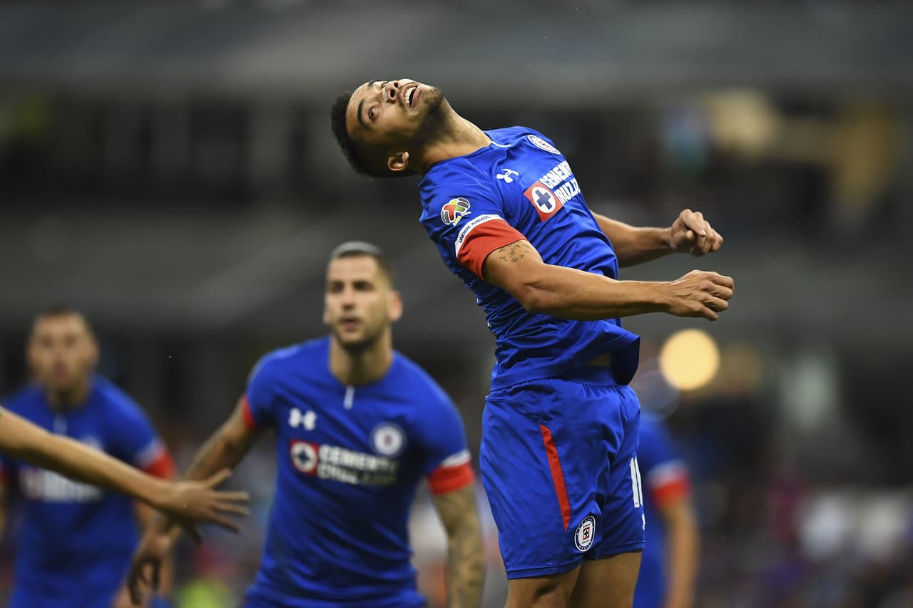 Aldrete se ha convertido en uno de los mejores (sino el más destacado) de los hombres en la defensa de Cruz Azul, aportando también en la parte ofensiva.