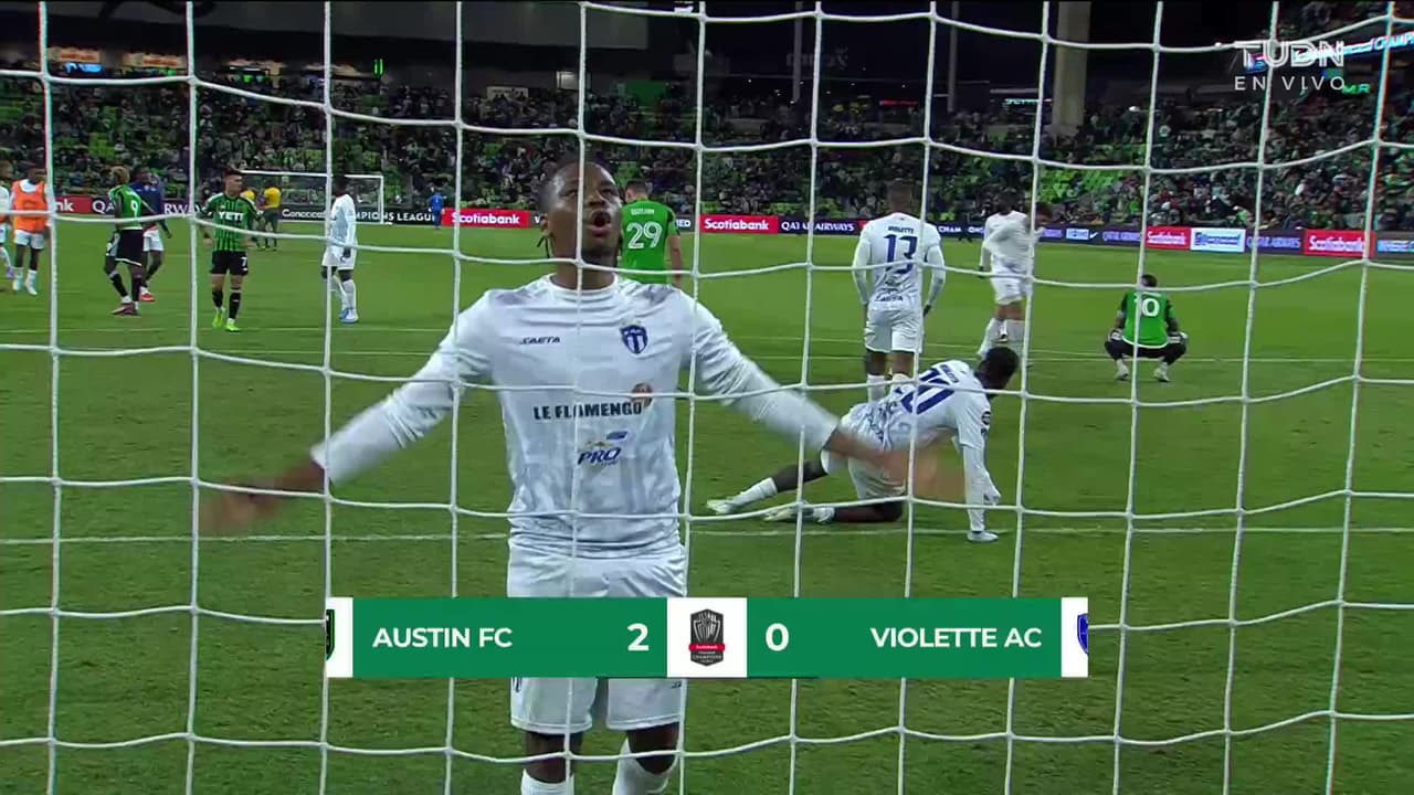 ¡TIRO ATAJADO! disparo por Sebastián Driussi.