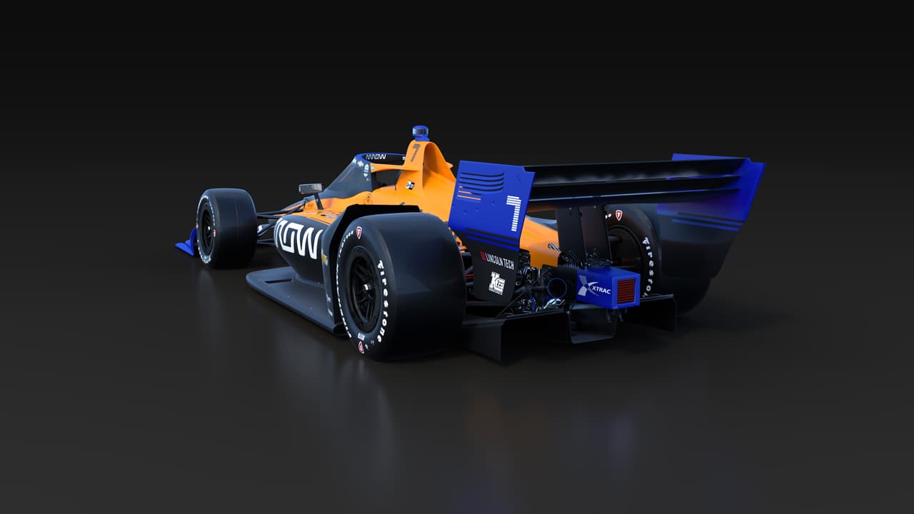 Arrow MacLaren con Schmidt-Peterson Motorsports se fusionaron para correr la temporada 2020 de la Indy Car con los dos ultimos campeones de la Indy Lights, Patricio OWard con el auto 5 y Oliver Askew con el número 7.Se espera que el español Fernando Alonso corra con ellos en las 500 millas de Indianápolis en mayo próximo.