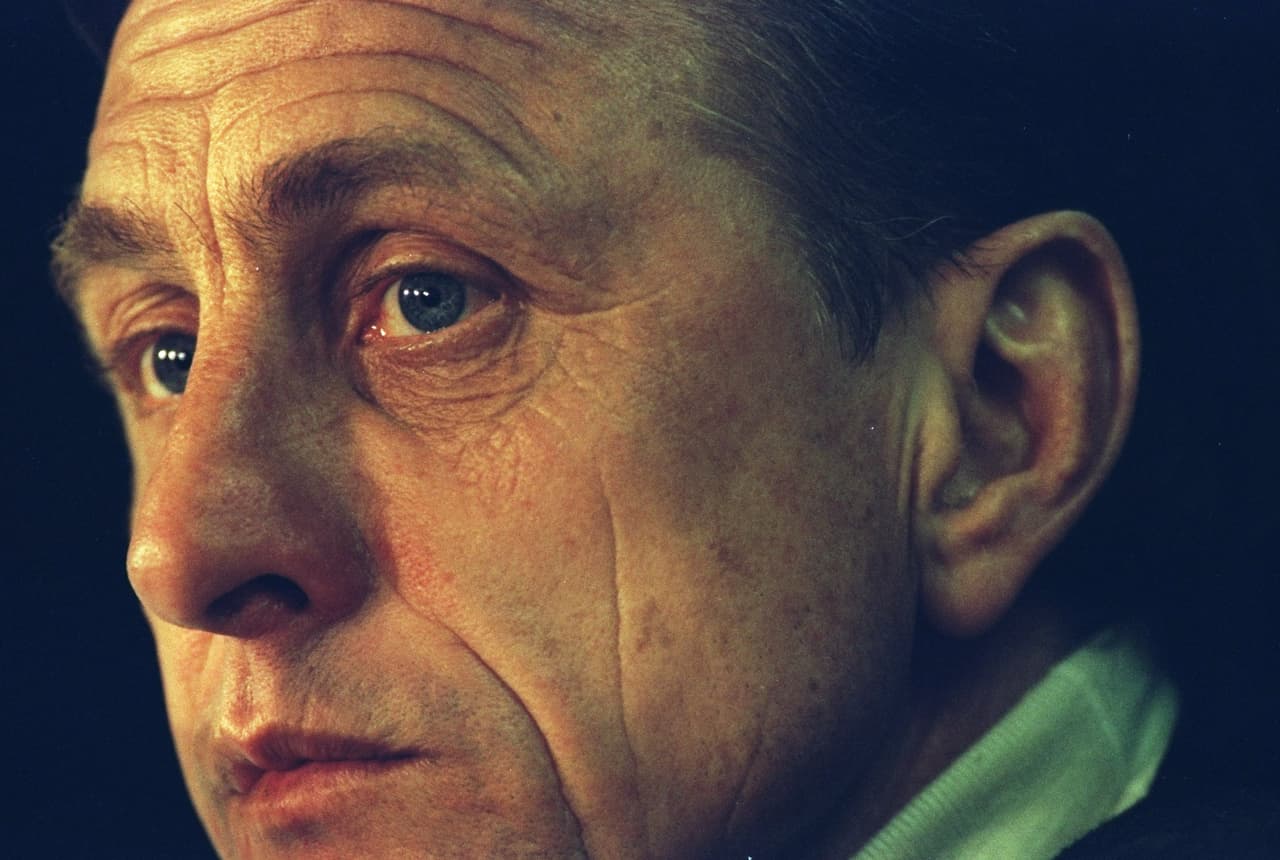 10 Feb 1996: Portrait of Barcelona Manager Johan Cruyff during a Spanish League match against Real Madrid at the Nou Camp Stadium in Barcelona, Spain. Barcelona won the match 3-0. \ Mandatory Credit: Ben Radford/Allsport