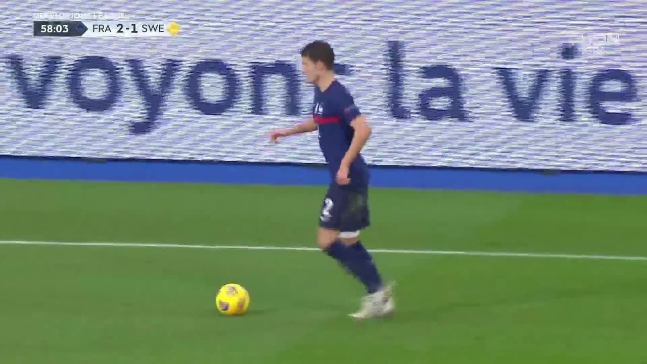 Doblete de Giroud y Francia amplió la ventaja