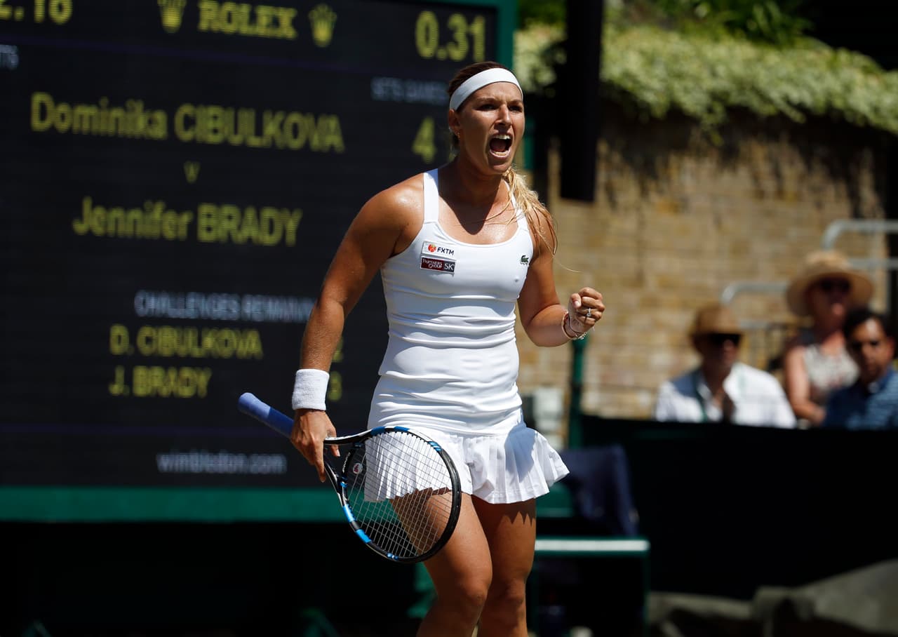 La atlética checa Dominica Cibulkova dio un repertorio de talento para imponerse contra Jennifer Brady con parciales 6-4, 6-4.