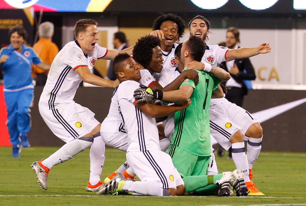 Colombia celebra su paso a semifinales.