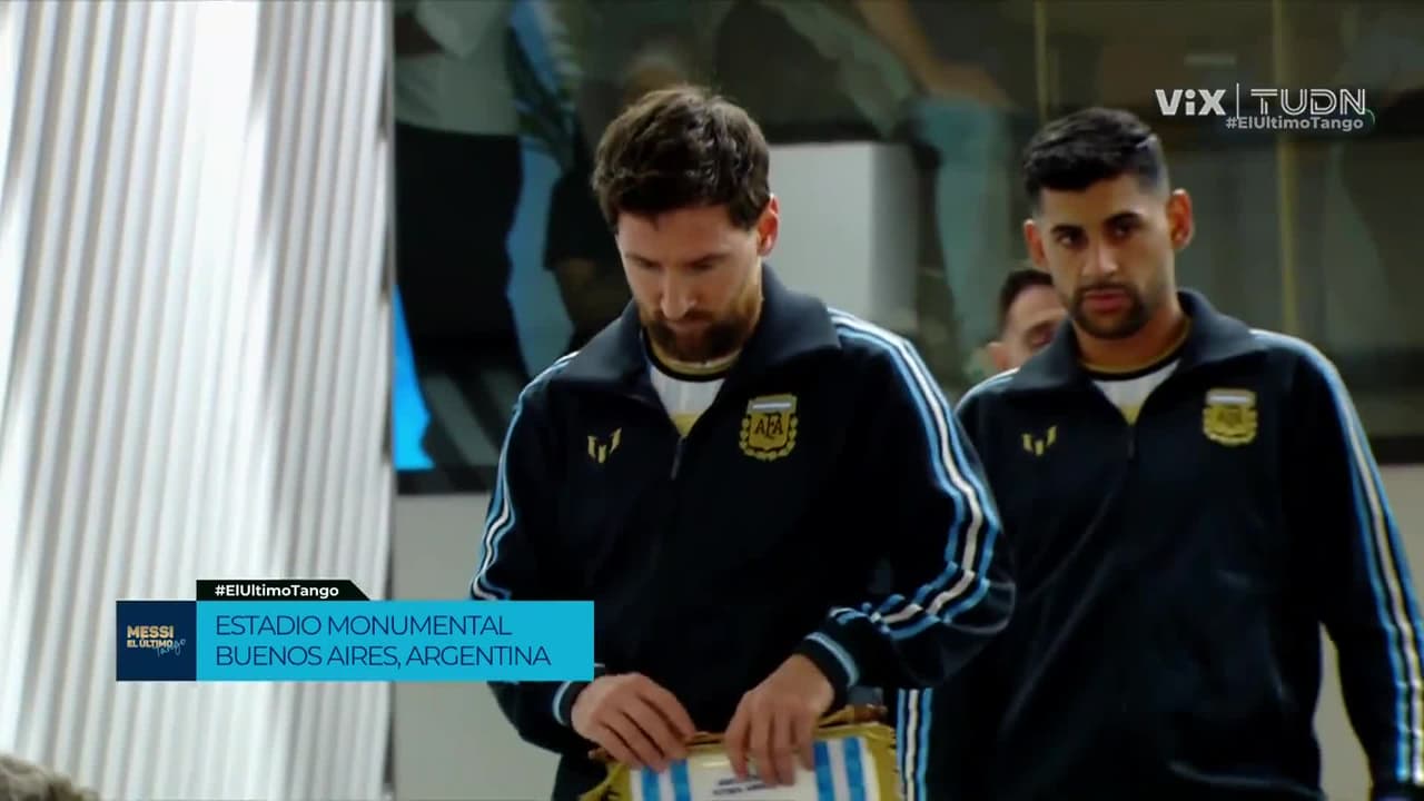 ¡Una última vez, Leo! Messi se prepara para salir a la cancha