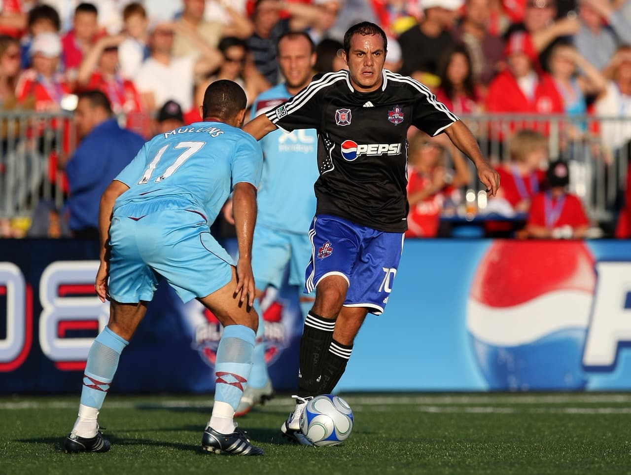 Cuauhtémoc Blanco fue el primer mexicano en conquistar el galardón a MVP en el juego de estrellas, todos iban por Beckham y terminaron rindiéndose ante el ‘Emperador Cuauhtémoc’ en el 2008.