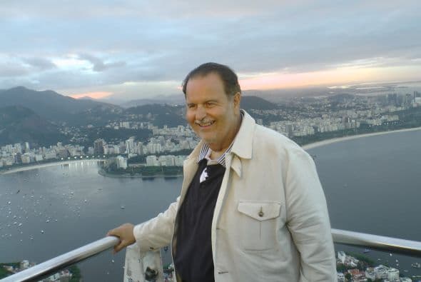 El Gordo de Molina se fue a la montaña Pan de Azúcar, donde conoció a una chica llamada Jucy que le dio un recorrido muy entretenido.