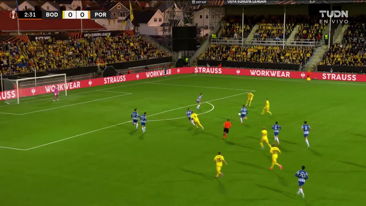 ¡TIRO ATAJADO! disparo por Isak Määttä.