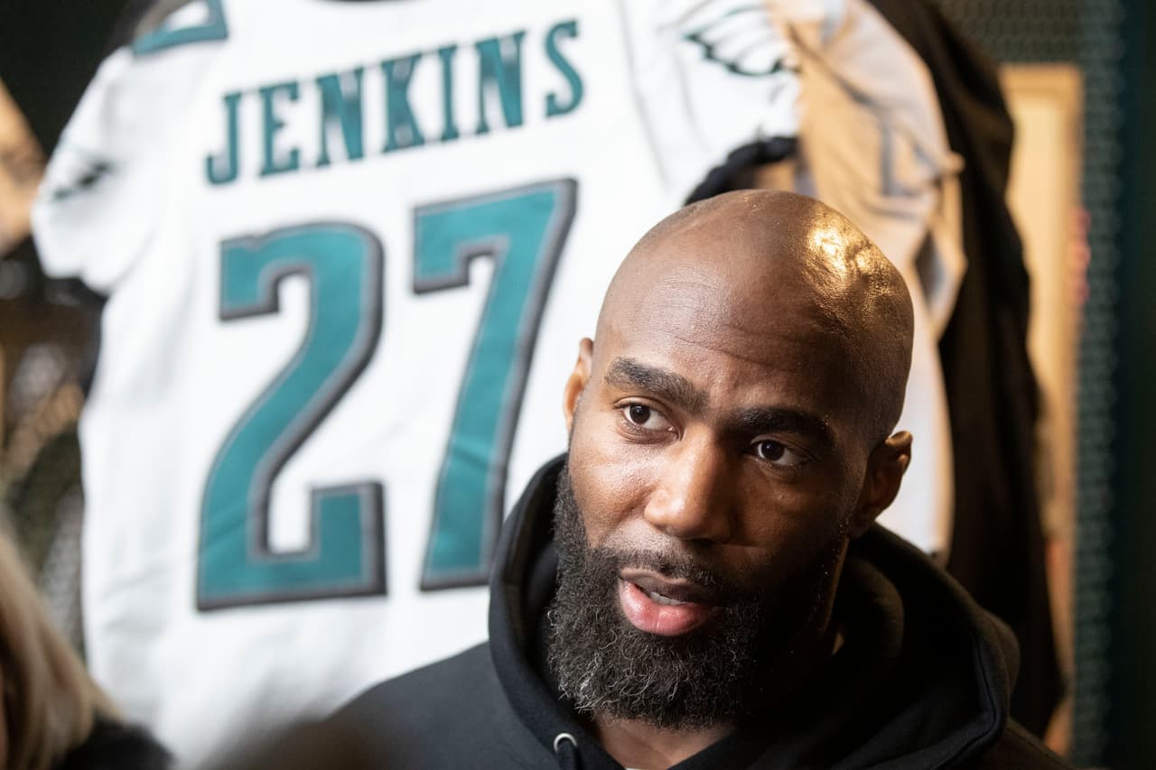 Malcolm Jenkins pide a NFL regresen su trabajo a Kaepernick