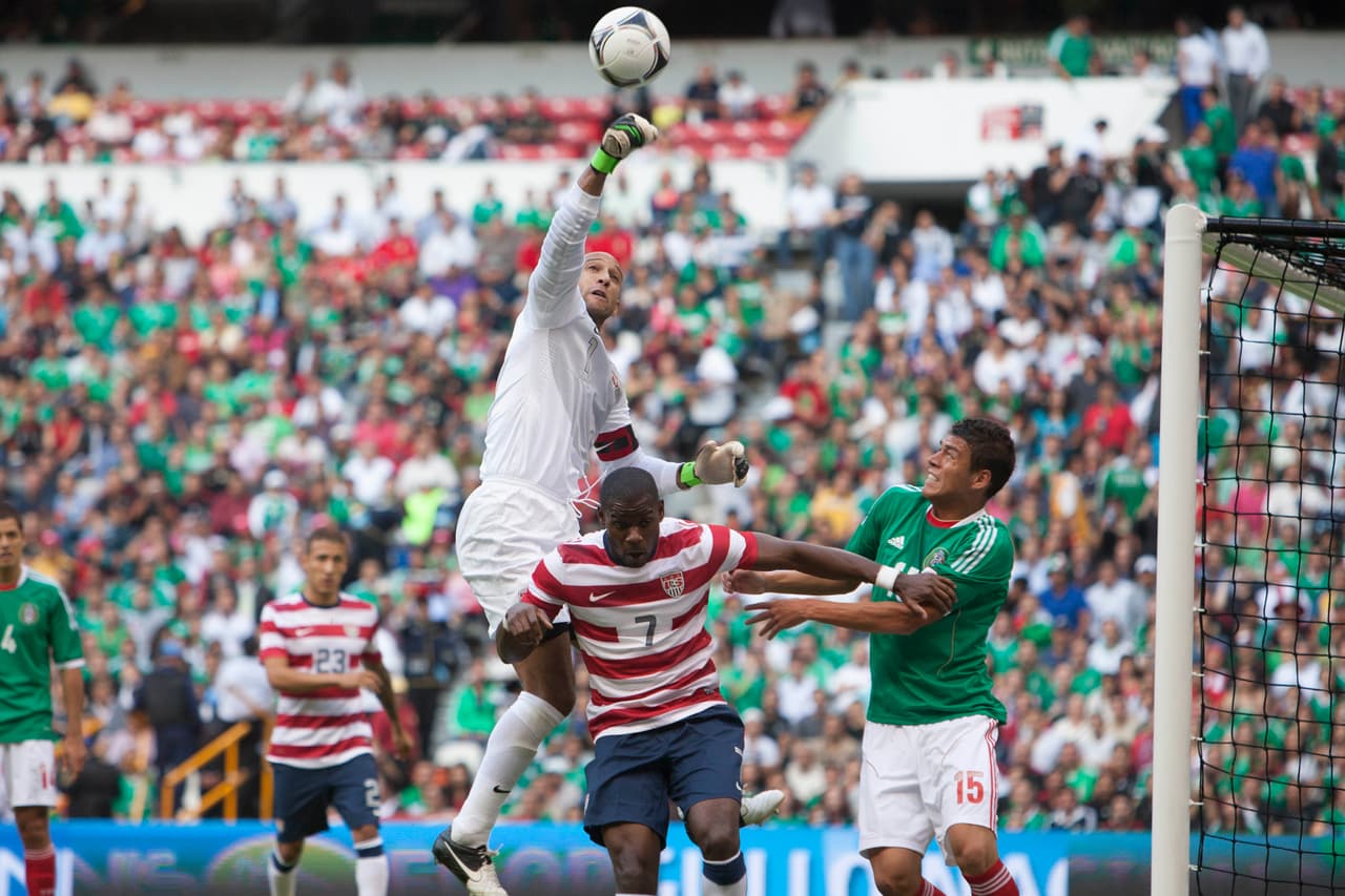 En el 2012 Tim Howard salió como titular y fue clave para que Estados Unidos lograra el triunfo por su brillante actuación que no permitió la caída de su marco.