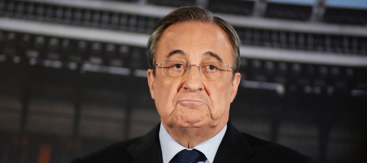 Los usuarios de la red no desaprovecharon la oportunidad para burlarse de los equipos de Madrid que no podrán contratar jugadores durante un año.