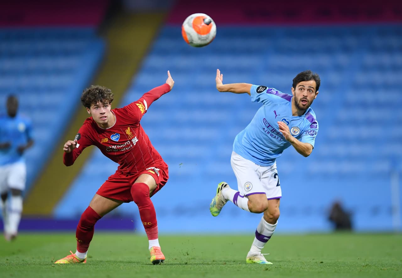 Bernardo Silva se negó a aplaudir al Liverpool en el pasillo