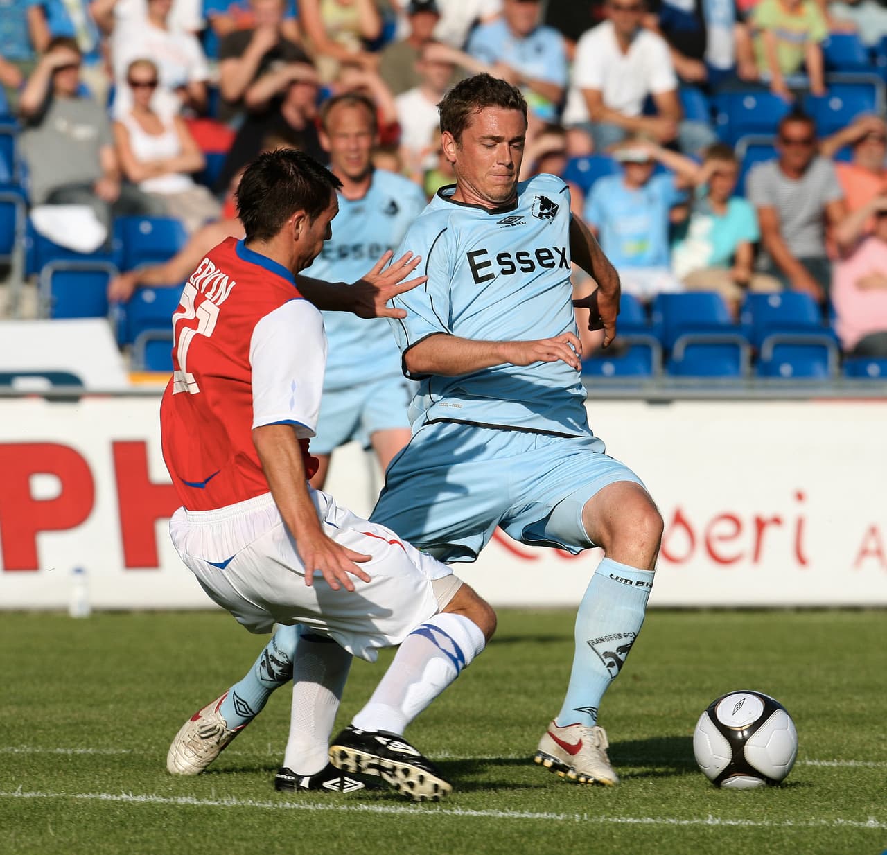 <b>18. Noel Bailie - </b>1013 partidos.