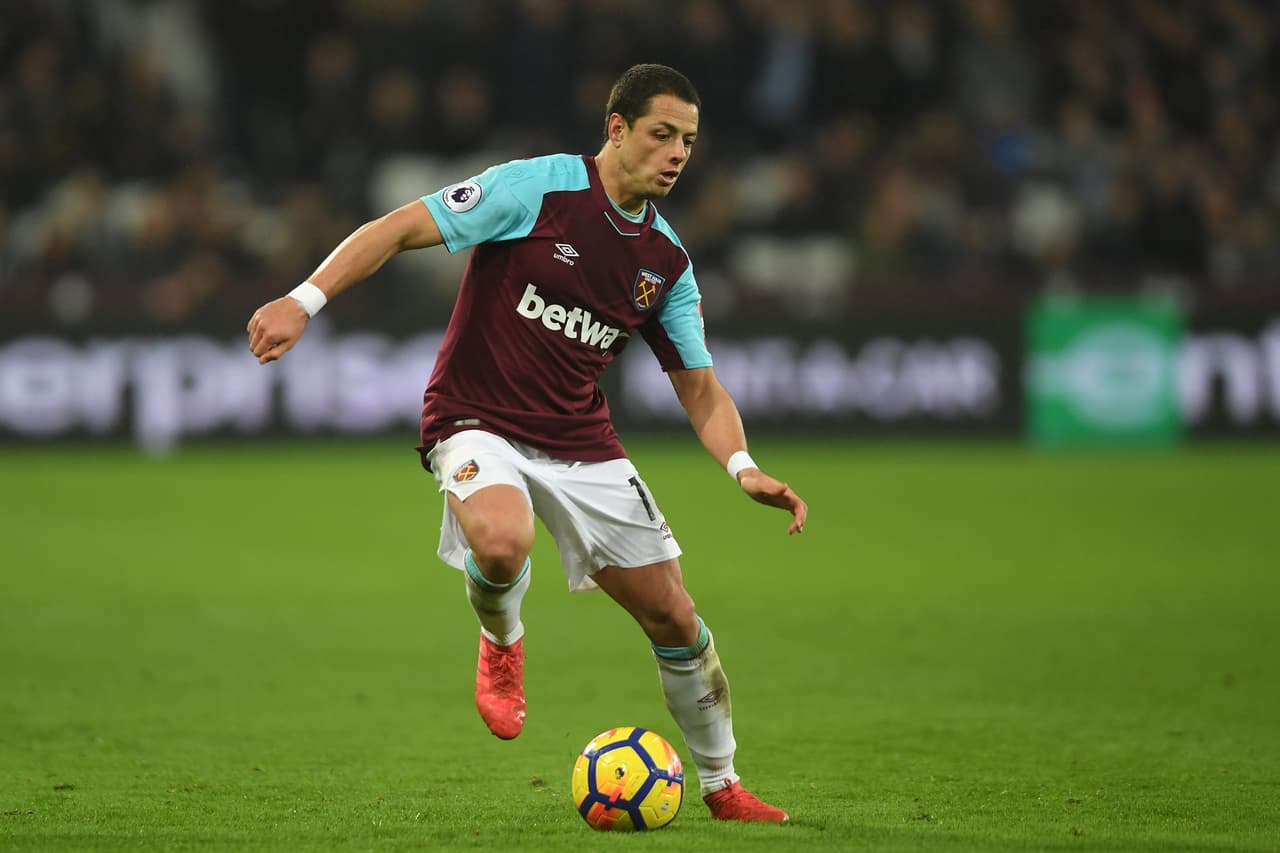 LONDON, ENGLAND - JANUARY 30: Javier Hernandez of West Ham United in action during the Premier League match between West Ham United and Crystal Palace at London Stadium on January 30, 2018 in London, England. (Photo by Mike Hewitt/Getty Images)