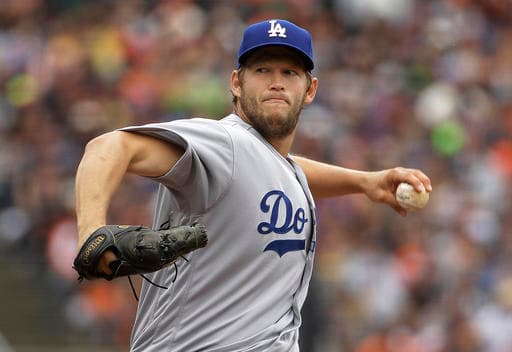 Bumgarner pega otro HR ante Kershaw, pero Dodgers ganan en la 10ma