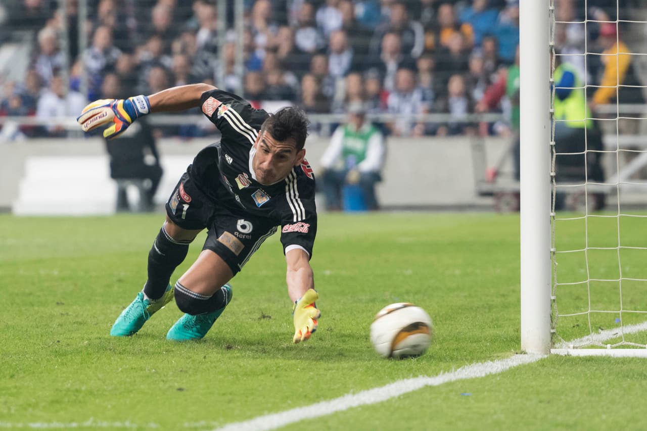 También desde Tigres, Nahuel Guzmán quiere seguir siendo el hombre de peso en el arco. La solides y la experiencia seguirán siendo valiosas bajo los tres postes felinos.