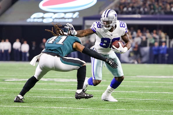 Dez Bryant sólo sumó 63 yardas en 8 recepciones. La ofensiva de Cowboys no ha carburado en las últimas semanas.
