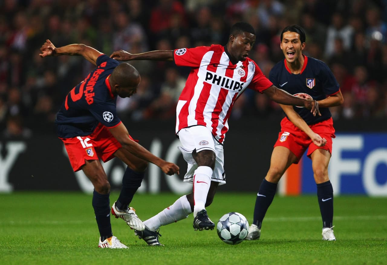 El volante ecuatoriano Édison Méndez jugó en el Irapuato y el Santos Laguna de Torreón de la Liga MX antes de pasar al PSV luego de su excelente mundial Alemania 2006.